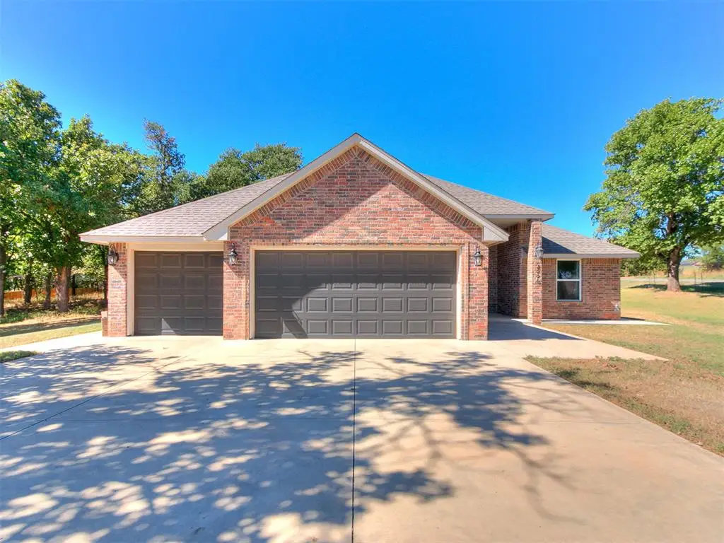 2006 Ethans Roar Road, Blanchard, OK 73010 - #1