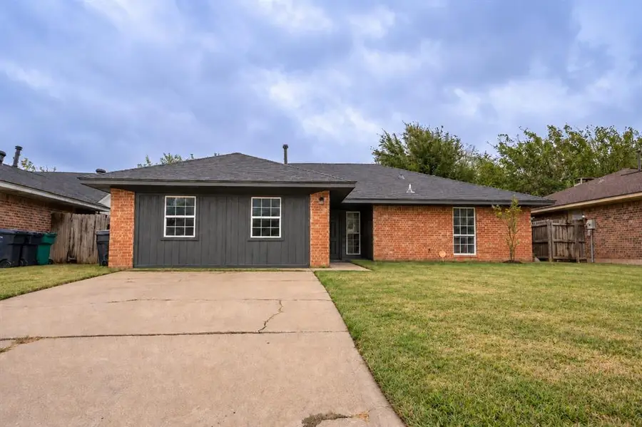 833 NW 115th Street, Oklahoma City, OK 73114 - #2