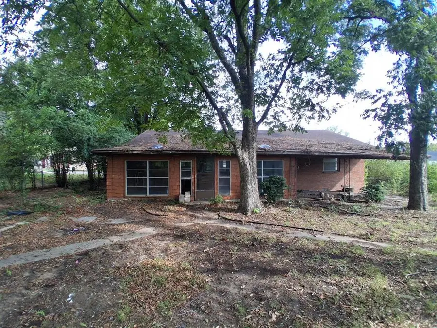 1409 E Nancy Street, Ada, OK 74820 - #2