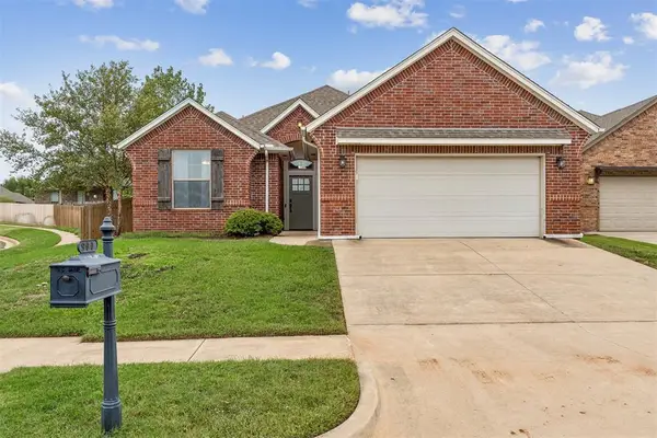 900 NW 190th Street, Edmond, OK 73012