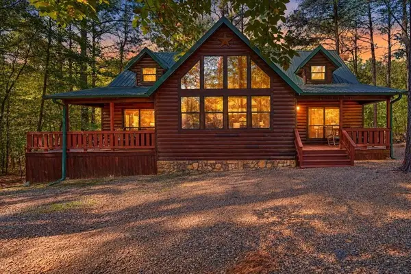 244 Hiddenwater Road, Broken Bow, OK 74728