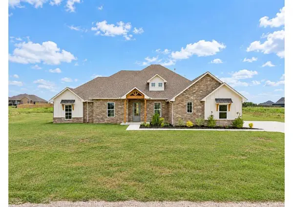 4449 Raymond Lane, Guthrie, OK 73044
