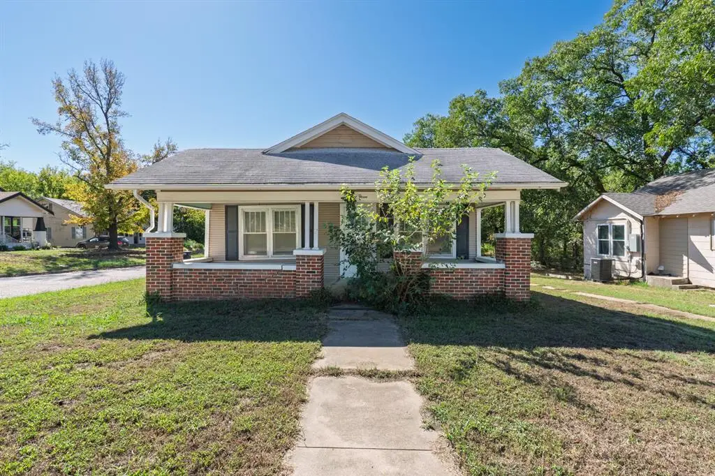 23 E Burns Street, Shawnee, OK 74801 - #1