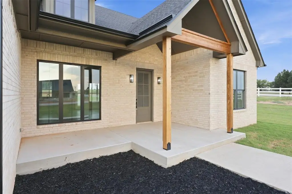 2179 Providence Way, Crescent, OK 73028 - #1