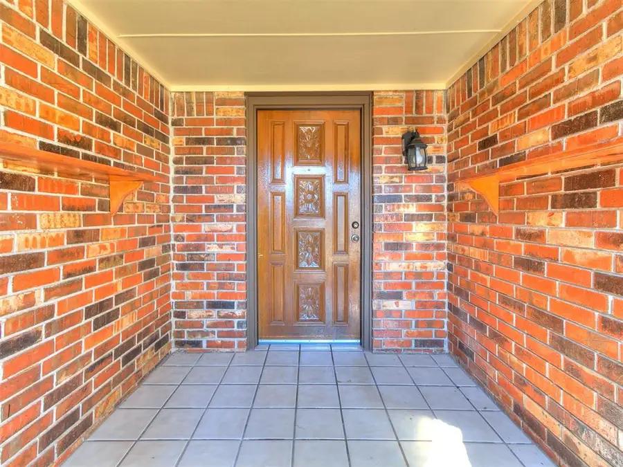 337 Choctaw Place, Yukon, OK 73099 - #2