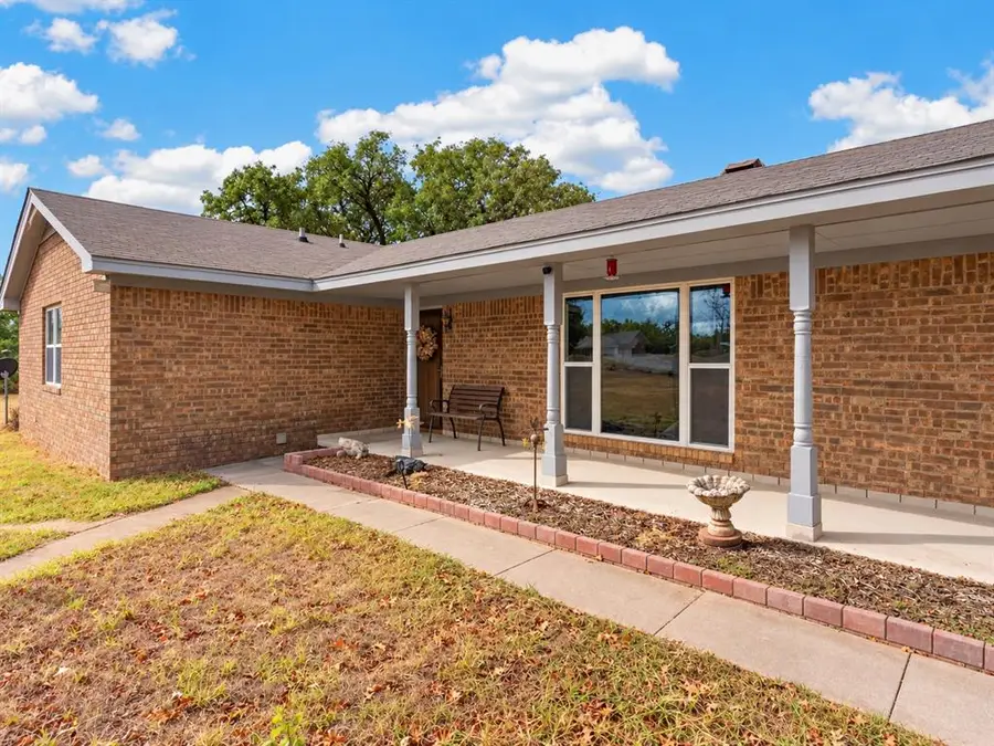6025 N 5th Street, Duncan, OK 73533 - #3