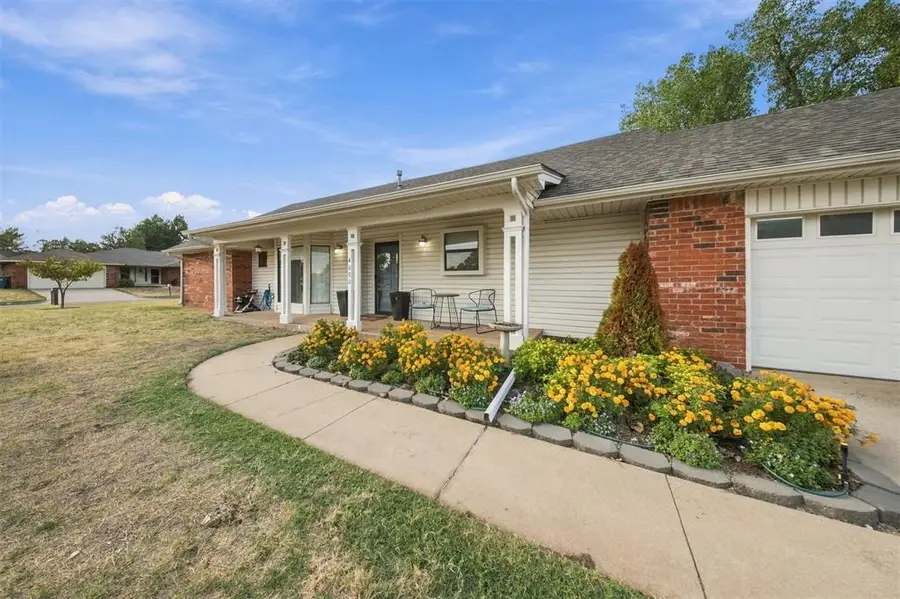 4000 Regatta Street, Yukon, OK 73099 - #3