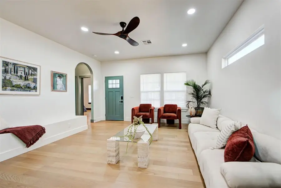 2118 N Fonshill Avenue, Oklahoma City, OK 73111 - #3