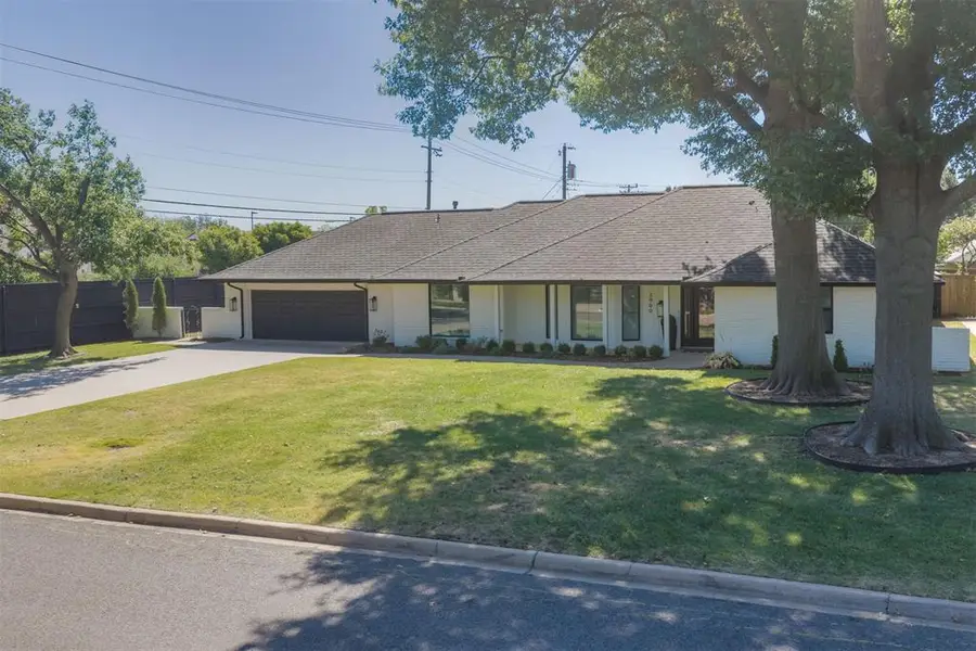 2900 Elmhurst Avenue, Oklahoma City, OK 73120 - #2