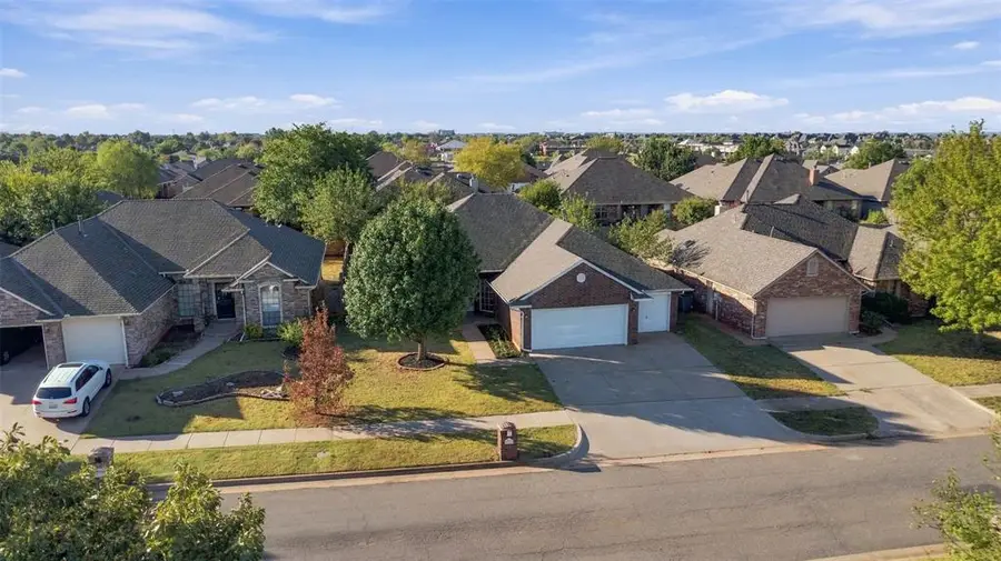 2812 NW 167th Street, Edmond, OK 73012 - #2