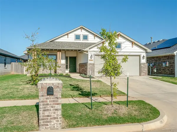 3305 Pagoda Pead Drive, Yukon, OK 73099