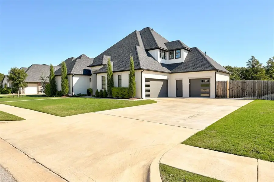 1117 Gateway Bridge Road, Edmond, OK 73034 - #3