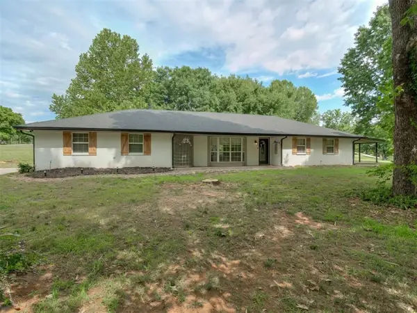 859 S Morgan Road, Blanchard, OK 73010
