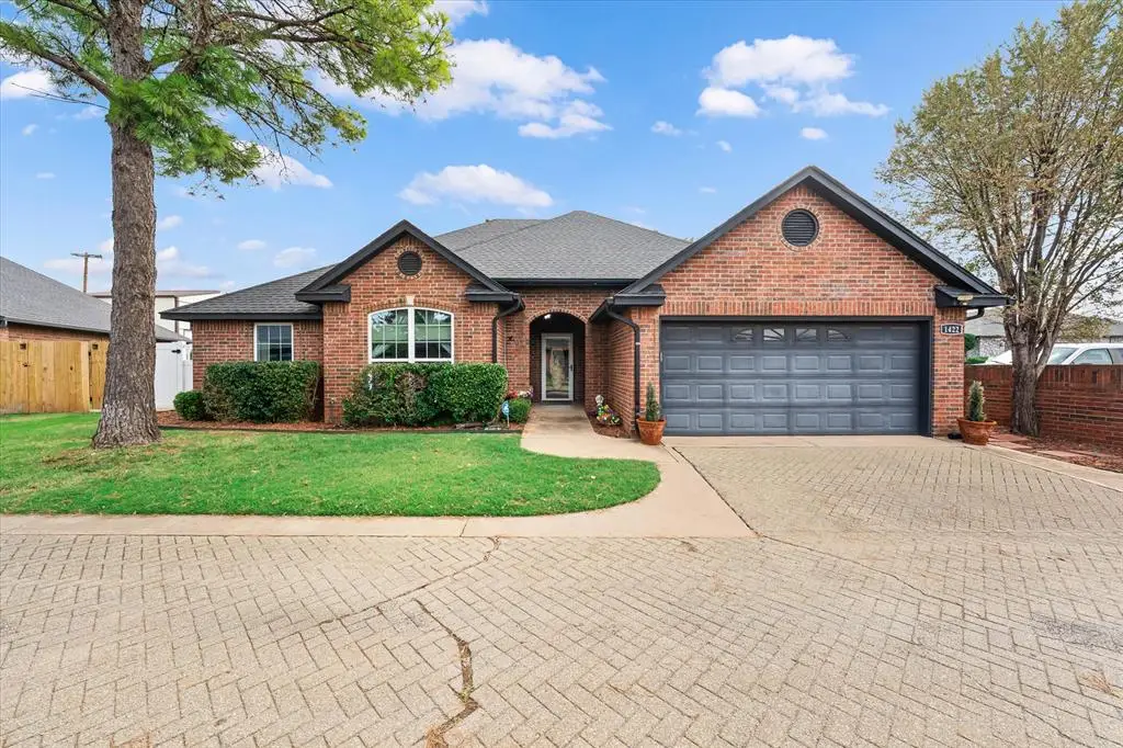 1422 N Canyon Way, Guthrie, OK 73044 - #1