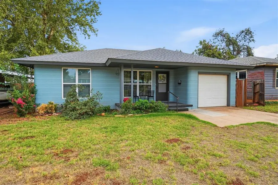 220 Davis Boulevard, Elk City, OK 73644 - #2