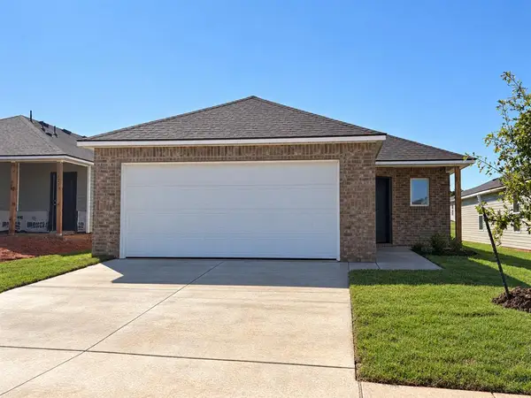 1119 Saddle Drive, Guthrie, OK 73044