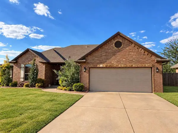 371 Bailey Street, Blanchard, OK 73010