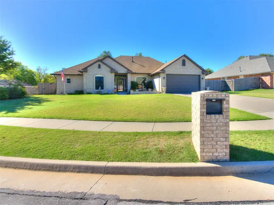 12608 Chisholm Spur, Yukon, OK 73099 - #2