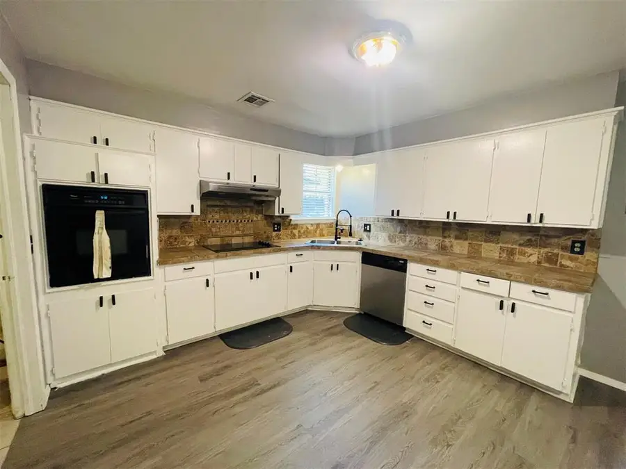 1329 NW 105th Terrace, Oklahoma City, OK 73114 - #2