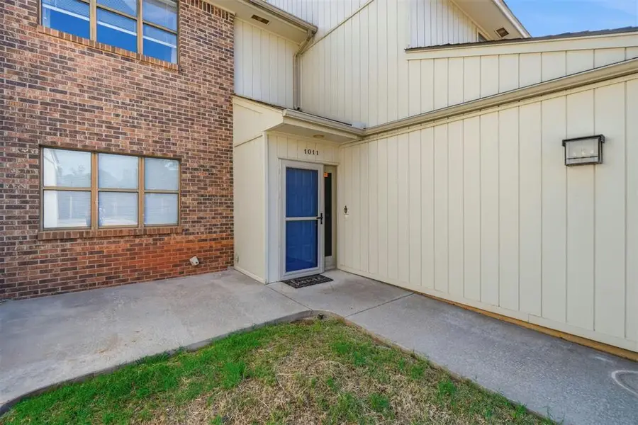 1011 Mockingbird Lane, Clinton, OK 73601 - #3