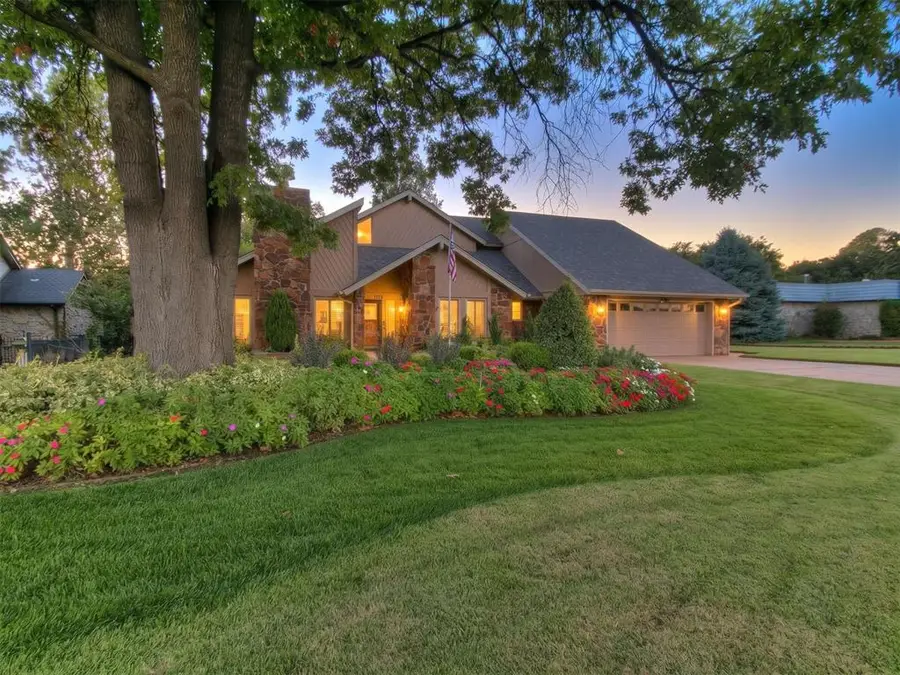 1713 Eagle Drive, Edmond, OK 73034 - #2