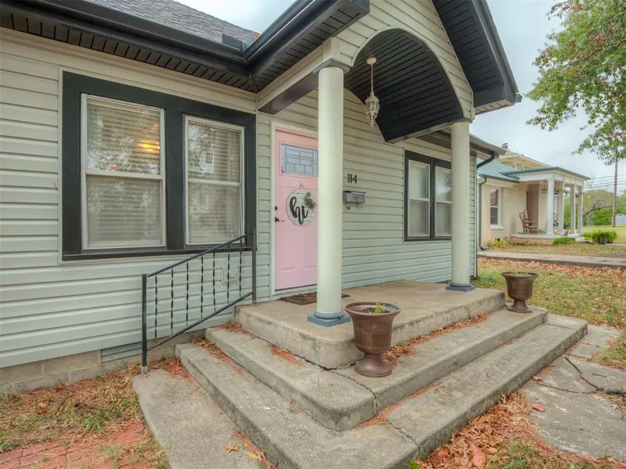 114 W Georgia Street, Shawnee, OK 74804 - #2