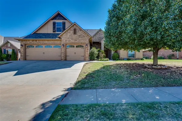 10812 NW 34th Street, Yukon, OK 73099