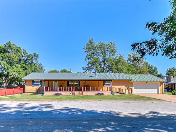 318 S Cimarron Street, Crescent, OK 73028