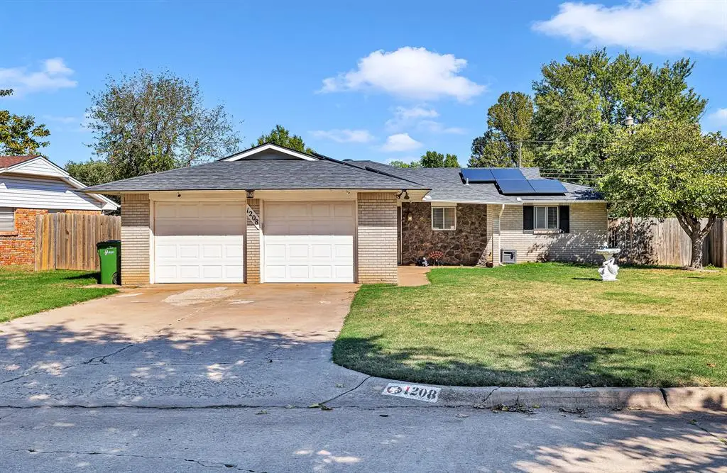 1208 Kingston Drive, Yukon, OK 73099 - #1
