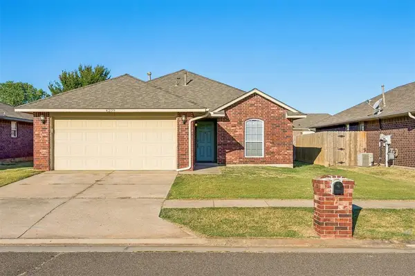 4209 Applegate Drive, Moore, OK 73160