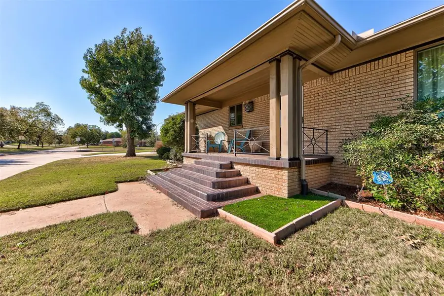3305 Venice Boulevard, Oklahoma City, OK 73112 - #3