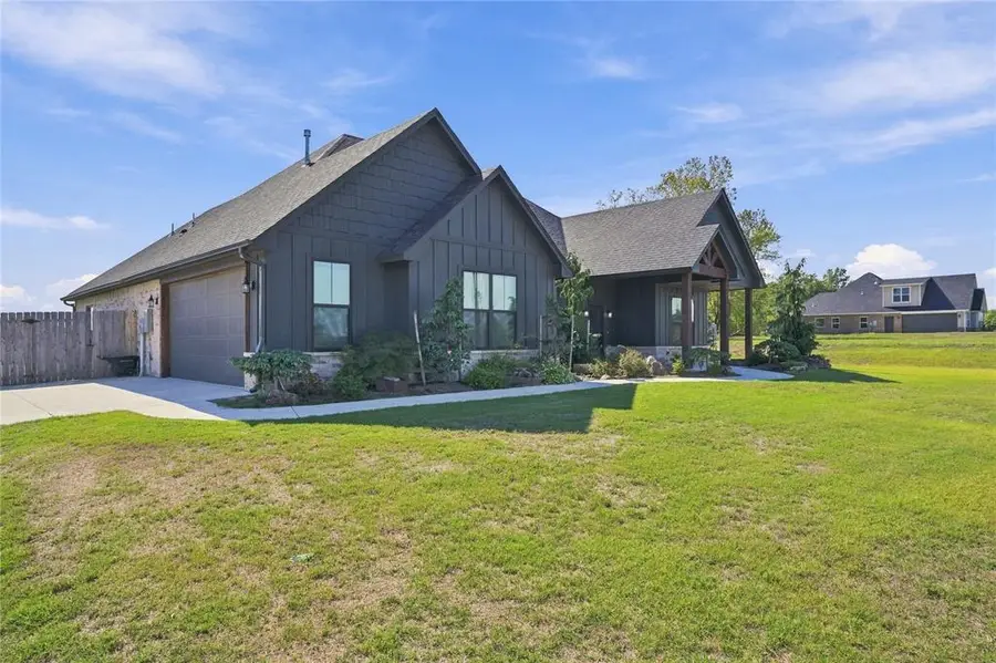 42829 Garretts Lake Road, Shawnee, OK 74804 - #3