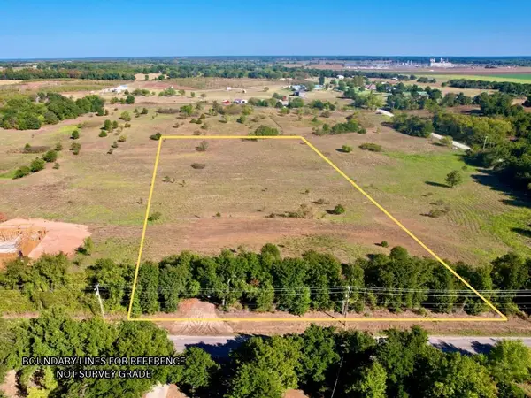 0002 N Peebly Road, Harrah, OK 73045