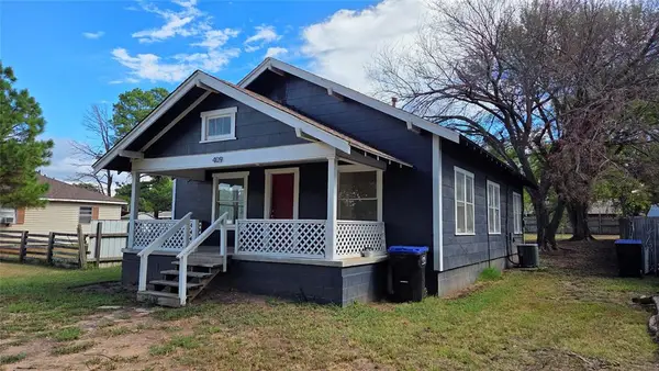 409 N 4th Street, Noble, OK 73068