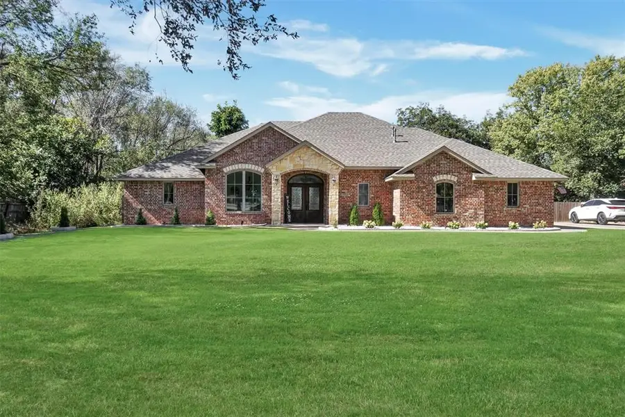715 N Michigan Avenue, Mangum, OK 73554 - #3