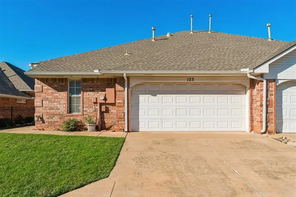 509 S Santa Fe Avenue #123, Edmond, OK 73003 - #1