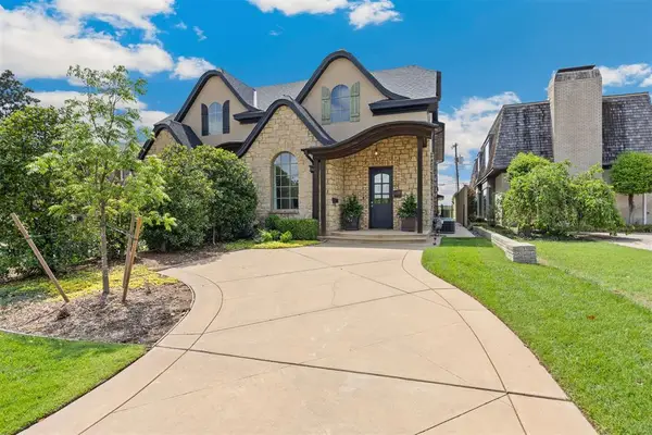 6509 Avondale Drive #B, Nichols Hills, OK 73116