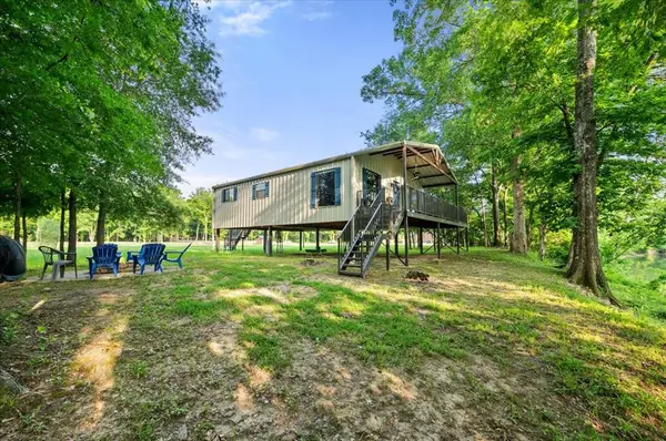 271 River West Lane, Broken Bow, OK 74728