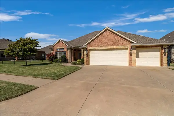 8721 NW 72nd Court, Warr Acres, OK 73132