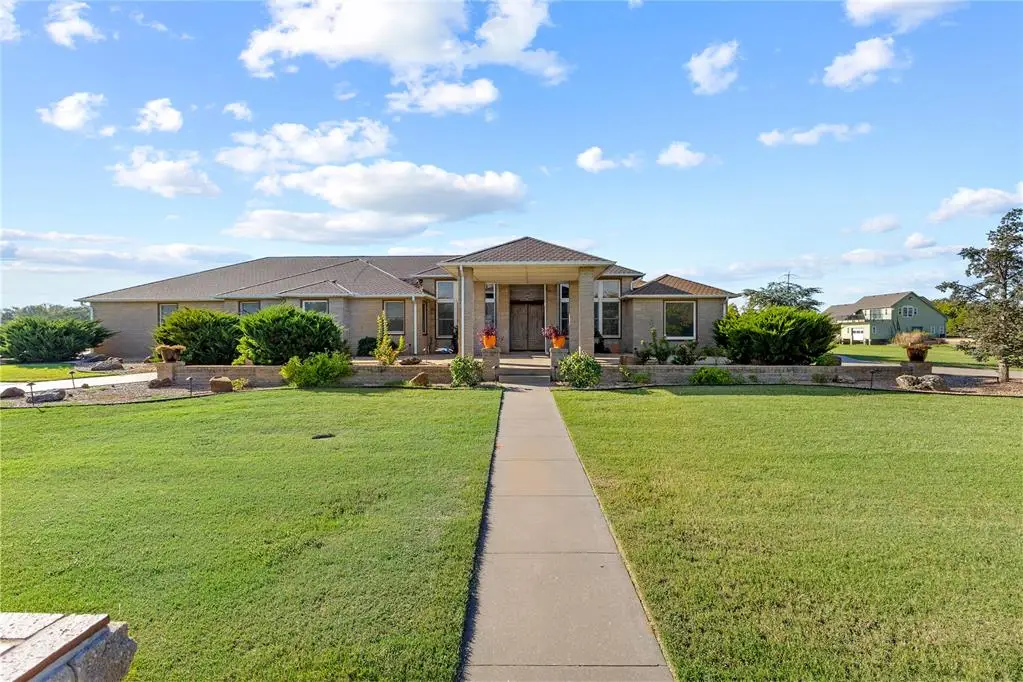 601 Spring Valley Lane, Enid, OK 73701 - #1