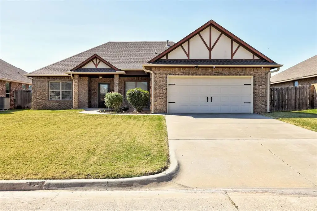 1301 Ridgeway Drive, Moore, OK 73160 - #1