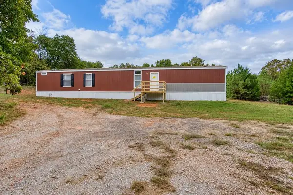 332707 E Caprock Drive, Wellston, OK 74881