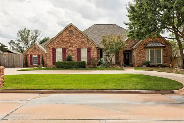 704 Glenridge Drive, Edmond, OK 73013
