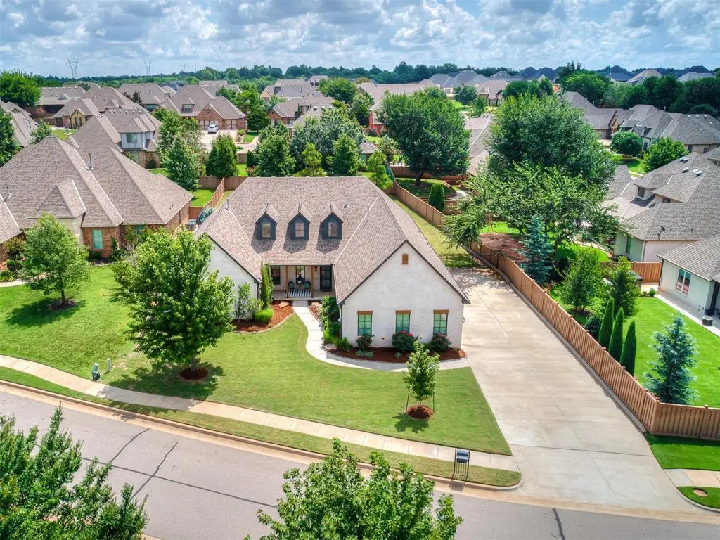 3124 Alpine Drive, Edmond, OK 73012 - #1