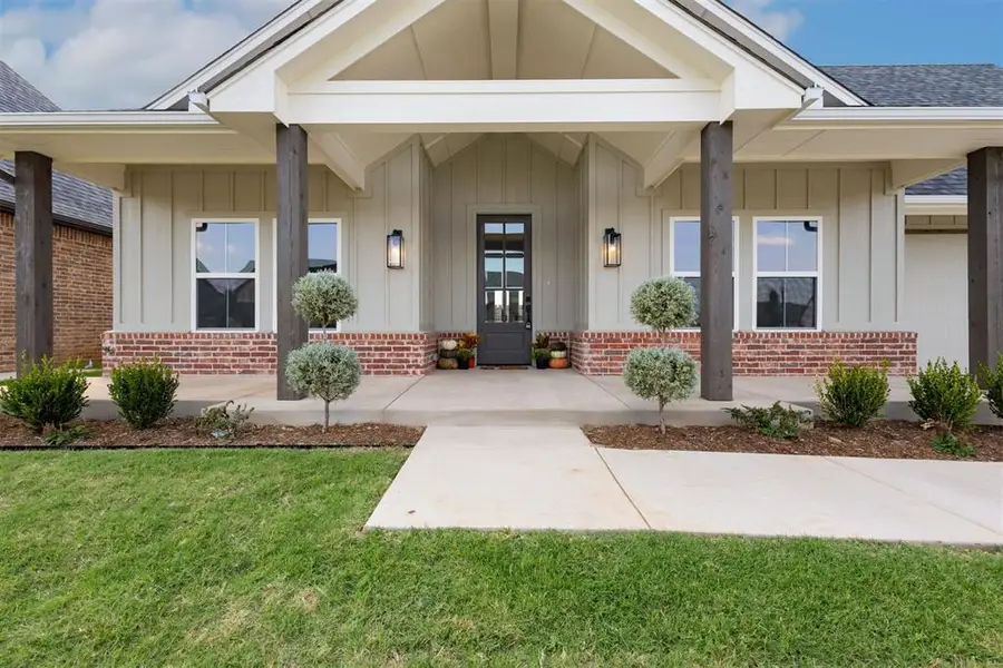12809 Cobblestone Curve Road, Oklahoma City, OK 73142 - #2