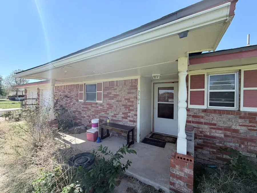 2501 Manor Road, Yukon, OK 73099 - #2