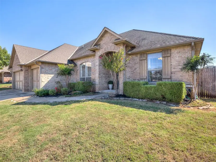 1816 Apache Trail, Edmond, OK 73003 - #2