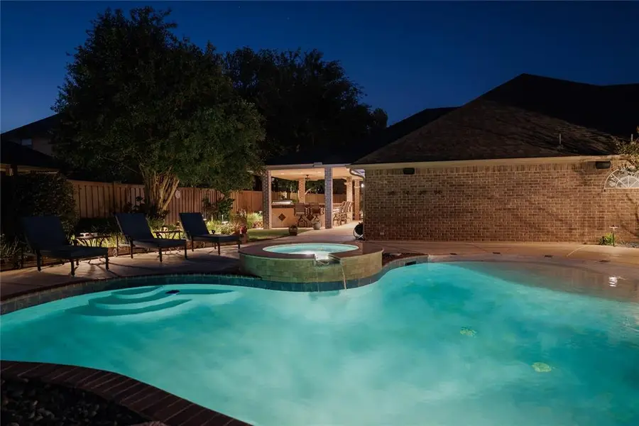 407 Tumbleweed Road, Yukon, OK 73099 - #3