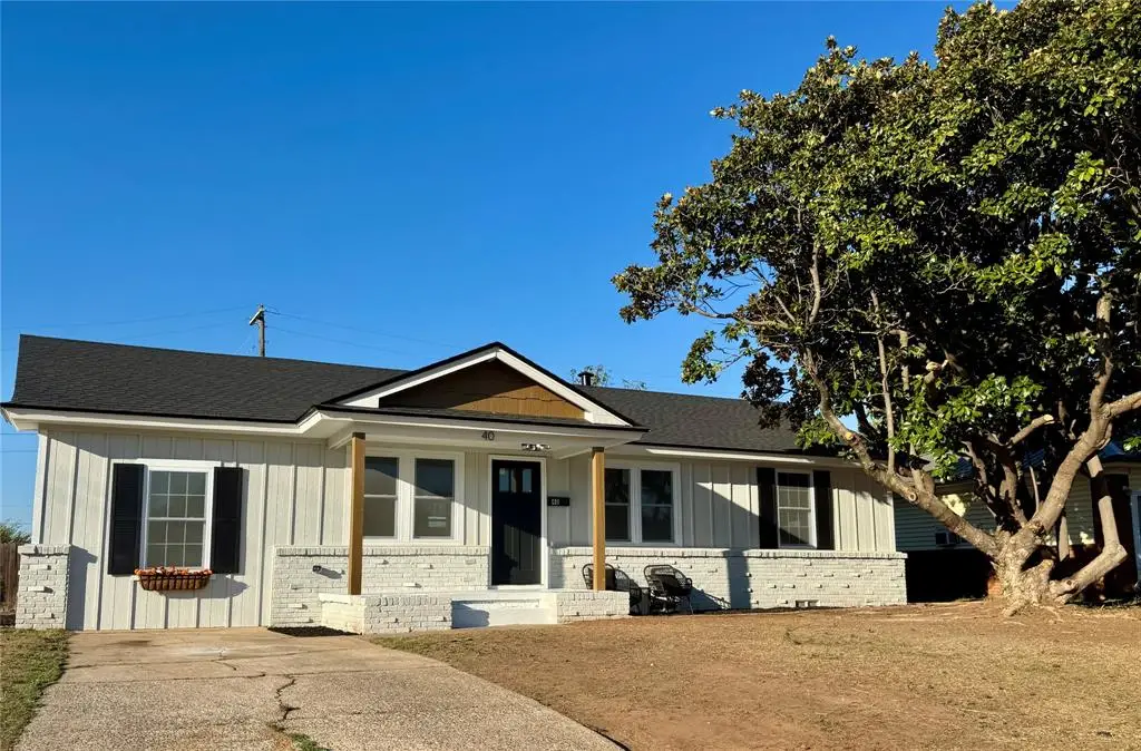 40 Village Drive, Chickasha, OK 73018 - #1