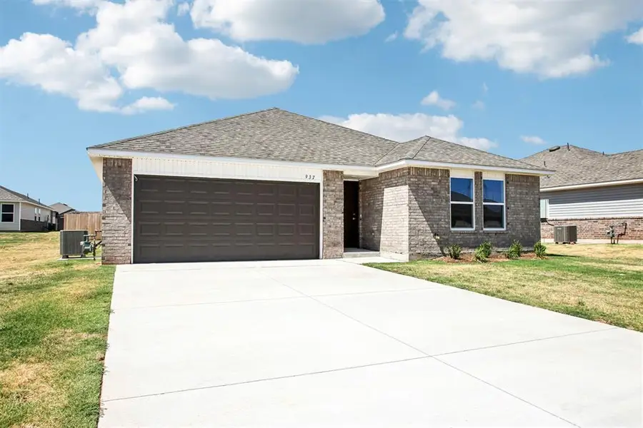 937 S Buffalo Lane, Mustang, OK 73064 - #3